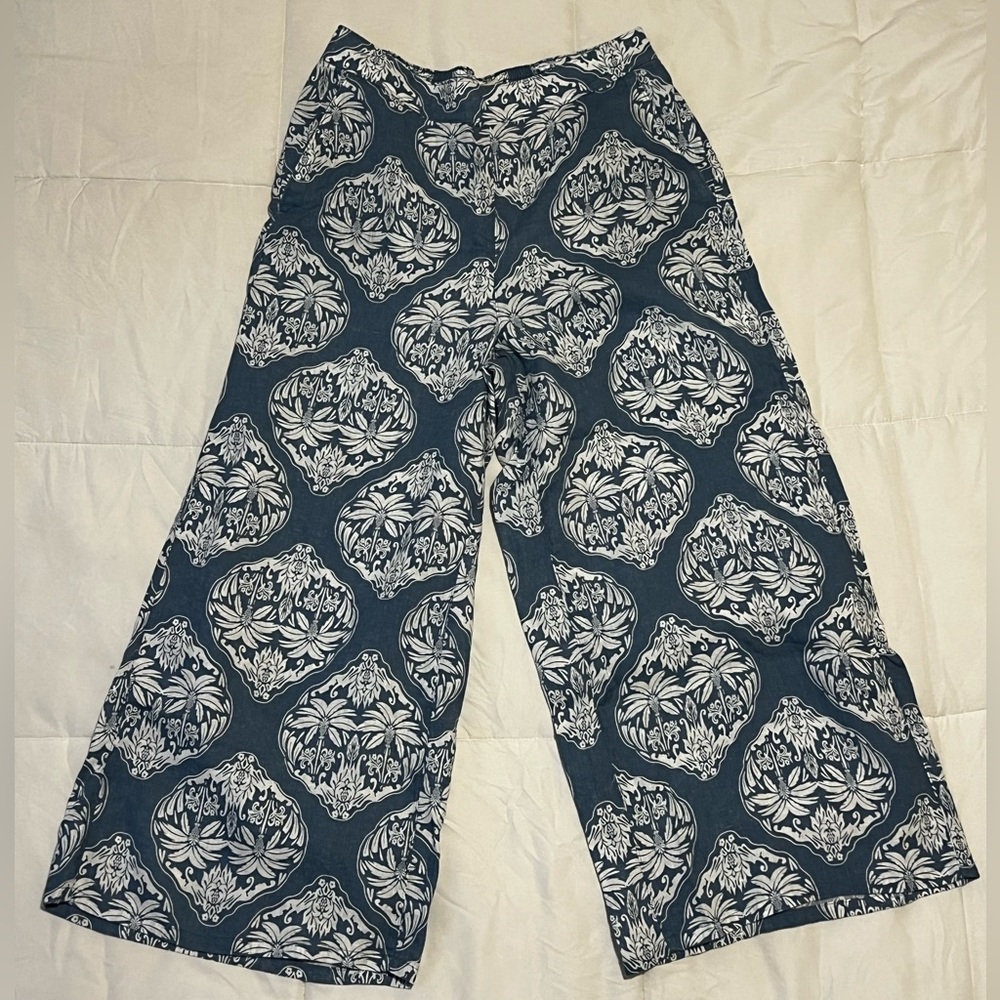 Rachel Zoe Blue Floral Linen Palazzo Capris
